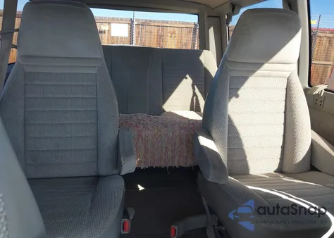 1994 GMC Safari Xt из США, поврежденный, VIN 1GKEL19W8RB510922